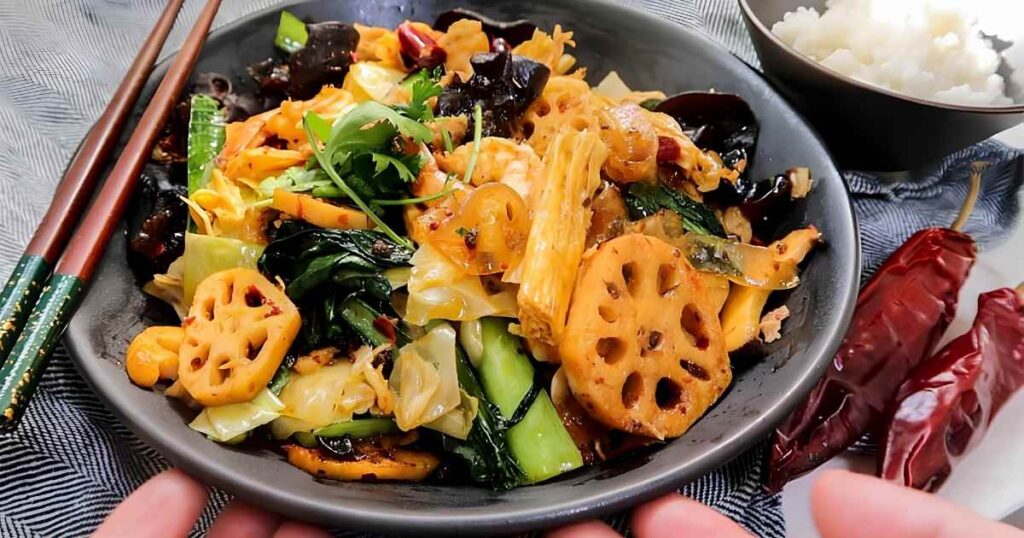 Mala Dry Pot With Shrimp, Tofu and Pork Belly (Ganguo 干锅/Mala Xiangguo 麻辣香锅)